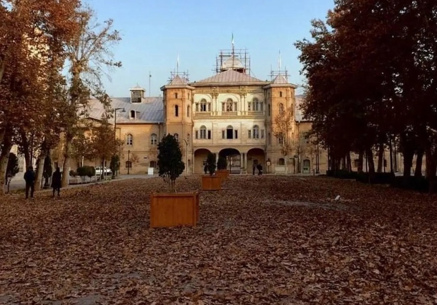 Universidad de Arte de Teherán, el mayor complejo de educación artística superior de Irán